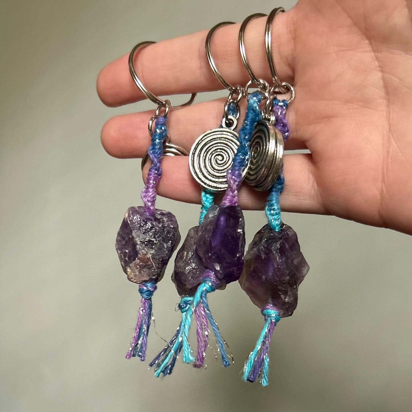 Amethyst Keychain Variegated w/ 🌀 Charm
